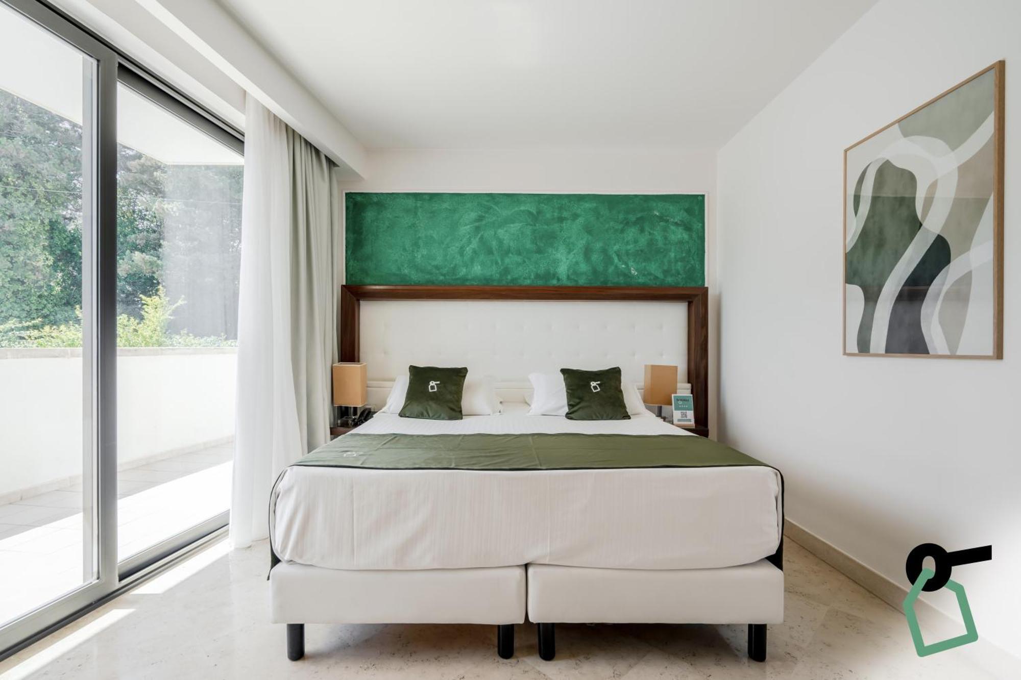 Hotiday Room Collection - Отранто Экстерьер фото