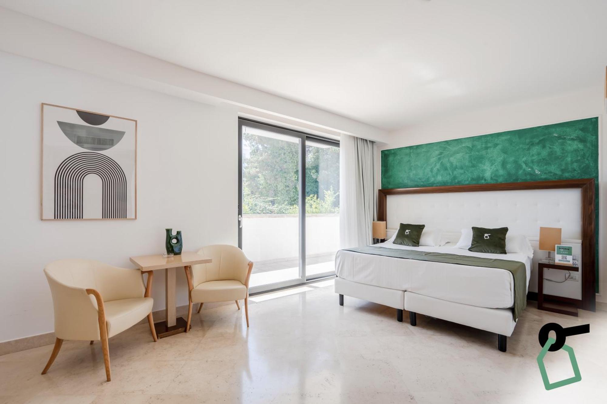 Hotiday Room Collection - Отранто Экстерьер фото